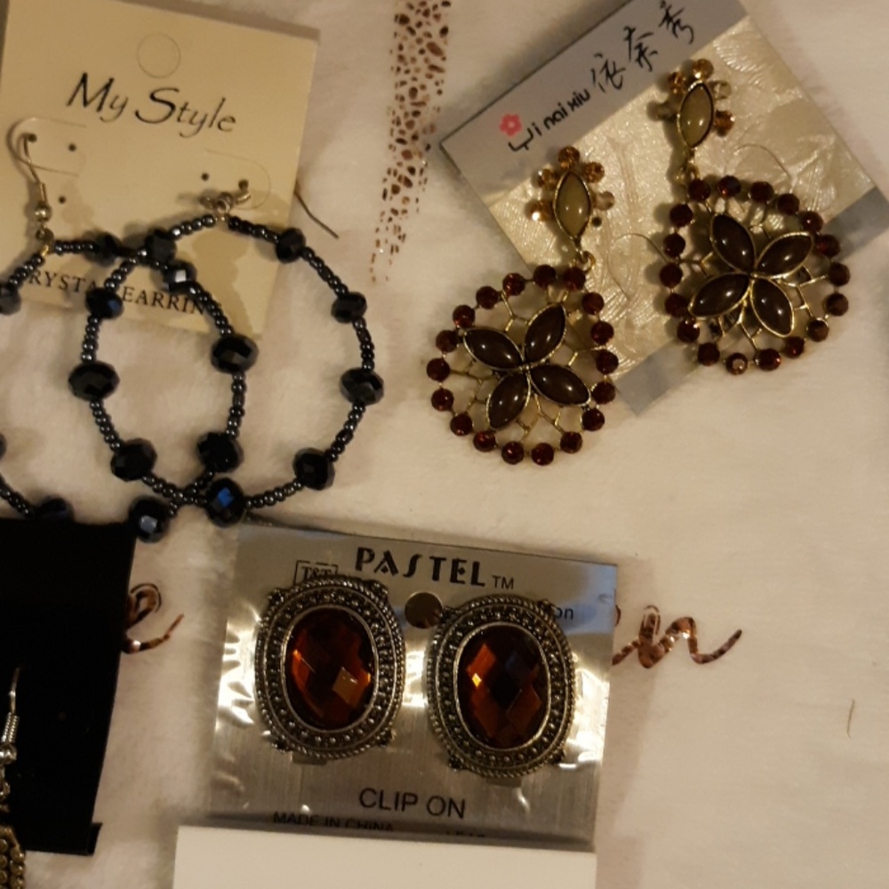 Earring Bundle - image 3